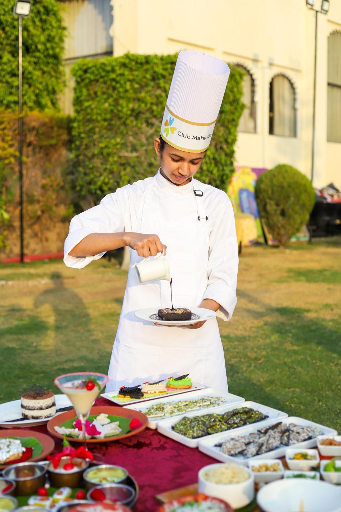 Club Mahindra Udaipur Hotel Exterior foto